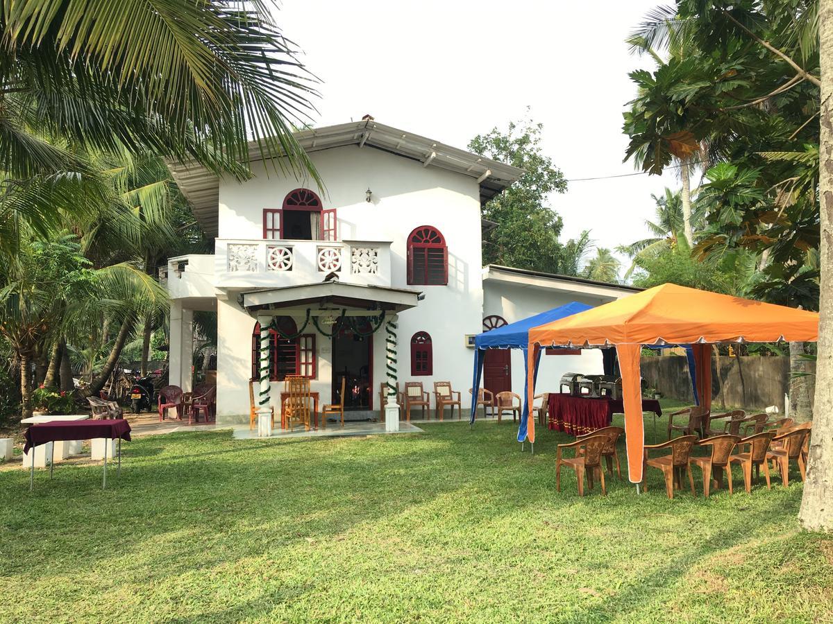 Raj Villa Kumarakanda Hikkaduwa Buitenkant foto